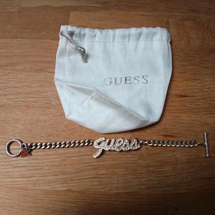 Guess Armband Zilverkleurig Stras - ZGAN, Sieraden, Tassen en Uiterlijk, Armbanden, Zo goed als nieuw, Staal, Zilver, Met strass