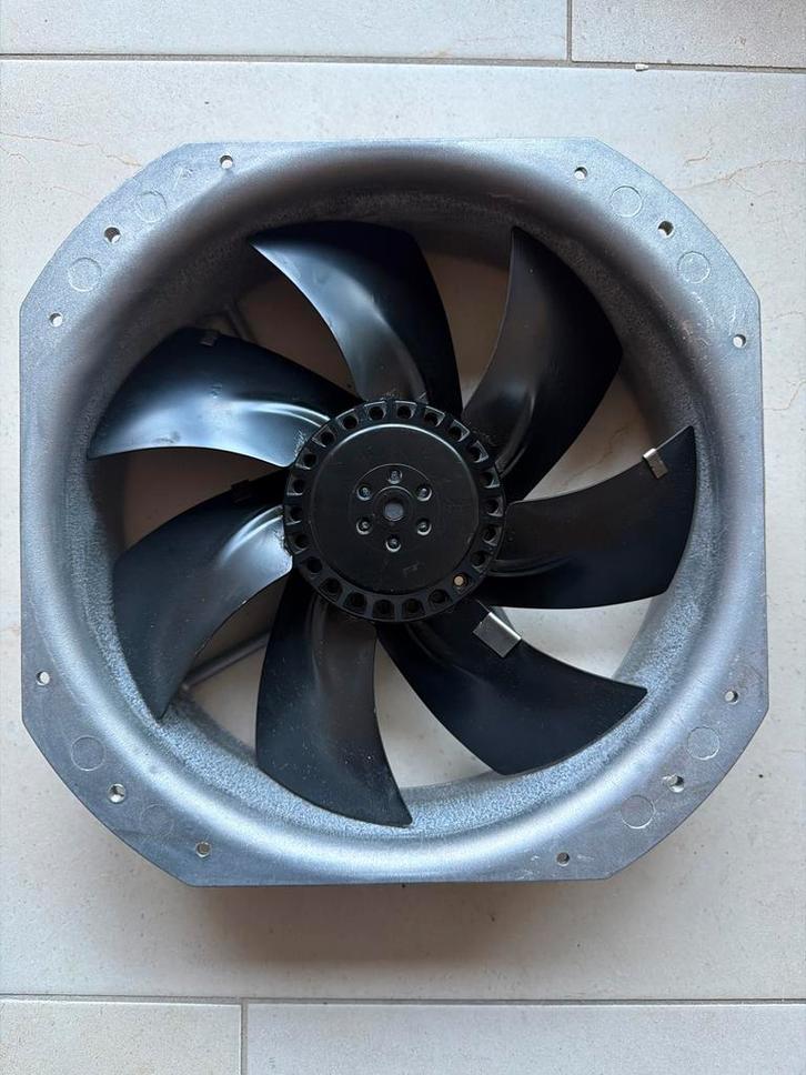 EBM Papst W2E250-HL06-21 Ventilator, Hobby en Vrije tijd, Elektronica-componenten, Ophalen of Verzenden