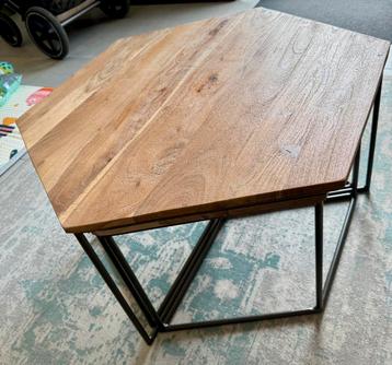Hexagon salon tafel 4 delig beschikbaar voor biedingen