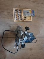 Ferm bovenfrees met assortiment freesjes., Ophalen, Zo goed als nieuw, Elektrisch, Fern