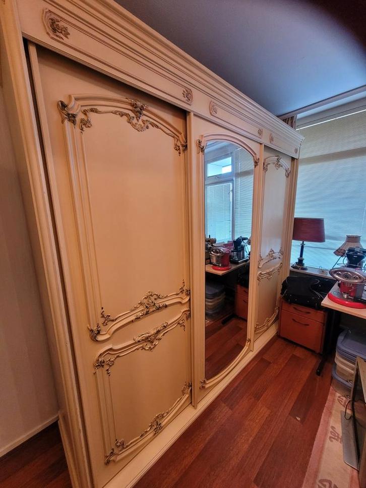 Ruime Rococo kledingkast - Massief hout - Uniek!, Huis en Inrichting, Kasten | Kledingkasten, Gebruikt, 200 cm of meer, 200 cm of meer