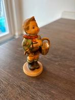 Hummel beeldje jongen met mand nr.518, Ophalen of Verzenden, Gebruikt, Hummel