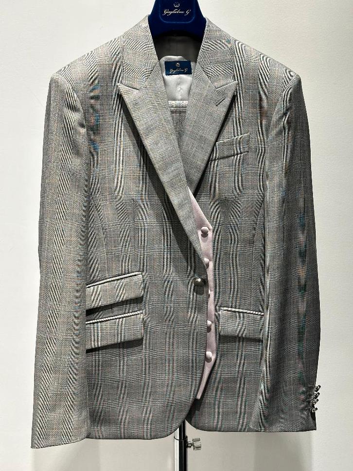 kostuums, Zakelijke goederen, Partijgoederen en Retail | Partijgoederen, Textiel, Ophalen