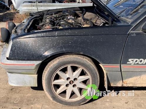 Scherm links-voor van een Opel Ascona, Auto-onderdelen, Carrosserie en Plaatwerk, Opel, Gebruikt, 3 maanden garantie, Ophalen of Verzenden