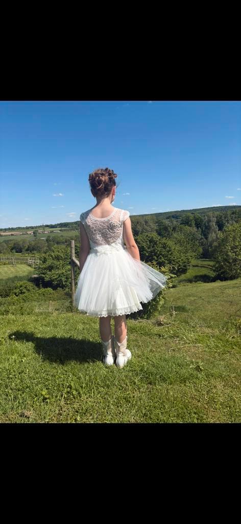 Communiejurk Nelly Biesmans + accessoires, Kinderen en Baby's, Kinderkleding | Schoenen en Sokken, Zo goed als nieuw, Overige typen