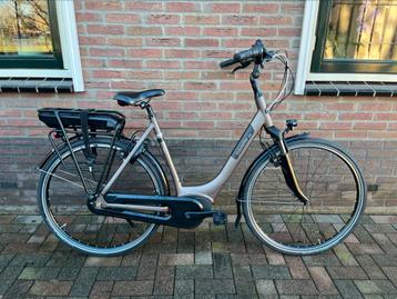 Prachtige Gazelle Paris C7! nette staat. Bosch motor. 400WH beschikbaar voor biedingen