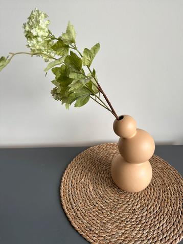 Vaas coco maison beschikbaar voor biedingen