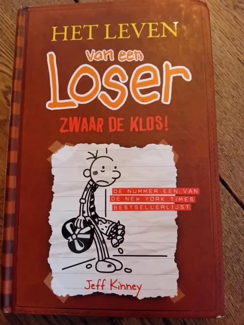 Jeff Kinney - Zwaar de klos, Boeken, Kinderboeken | Jeugd | 10 tot 12 jaar, Zo goed als nieuw, Ophalen of Verzenden