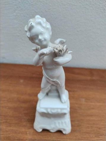 Engeltje of Cupido  beschikbaar voor biedingen
