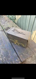 Munitie kistje, Ophalen, Zo goed als nieuw