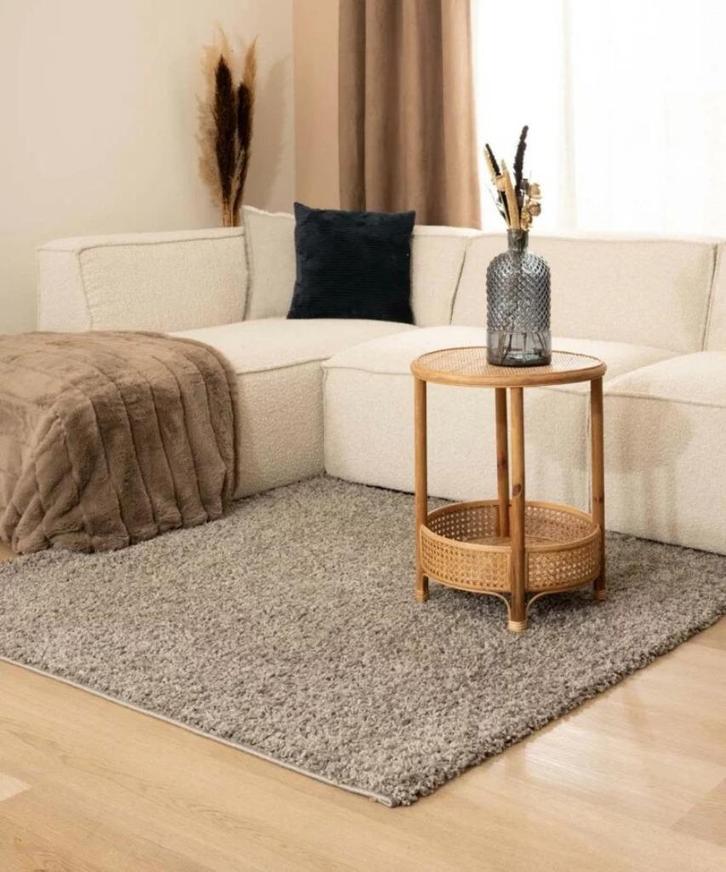 Vierkant hoogpolig vloerkleed - lichtgrijs 300x300 nieuw, Huis en Inrichting, Stoffering | Tapijten en Kleden, Nieuw, 200 cm of meer
