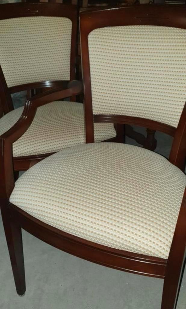 2 Heldense Mahonie Eetkamer Armstoelen, Huis en Inrichting, Stoelen, Gebruikt, Twee, Hout, Bruin, Ophalen