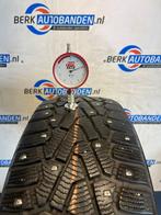 2x Pirelli Ice Zero Studded 205/55 R16 94T 205/55/16 2055516, Gebruikt, -, Band(en), -