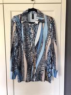 Zgan! Prachtige travelstof blouse van Iz Naiz maat L, Blauw, Maat 42/44 (L), Zo goed als nieuw, Verzenden