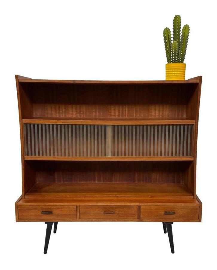 Vintage wandmeubel buffetkast teak fineer jaren 60 design, Huis en Inrichting, Kasten | Wandmeubels, Gebruikt, Minder dan 150 cm