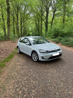 Volkswagen E-Golf 2018 Silver/White Metallic 134.000 km, Automaat, Stof, Wit, Golf