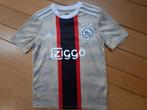 AJAX 3e voetbalshirt Third 2022-23 Daily Paper goud maat 140, Maat XS of kleiner, Ophalen of Verzenden, Nieuw, Shirt