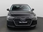 Audi A1 Sportback 30 TFSI Advanced edition l MMI navigatie p, Auto's, Audi, 12 maanden, Stof, Zwart, Bedrijf