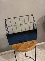 Metalen tijdschriftenrek / brievenhouder retro, Huis en Inrichting, Overige materialen, Gebruikt, Mand, Ophalen of Verzenden