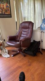 Verstelbare, draaiende fauteuils stoel, Ophalen, Gebruikt, 50 tot 75 cm, Leer