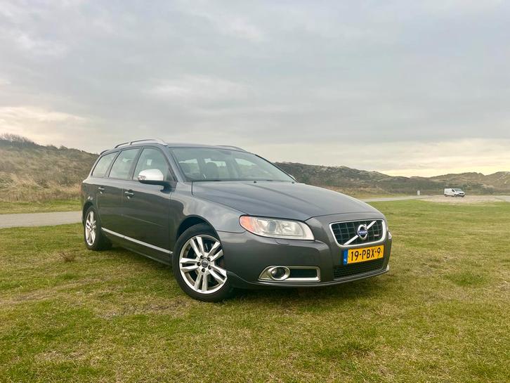 Volvo V70 2.0 T 2011 Grijs, Auto's, Volvo, Particulier, V70, ABS, Adaptieve lichten, Airbags, Airconditioning, Alarm, Bluetooth