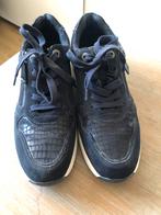 Sneakers van het merk Medicus donkerblauw in maat 41 zgan, Medicus, Blauw, Ophalen of Verzenden, Sneakers of Gympen
