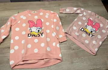 Daisy Duck - sweaters - moeder en dochter - M - 122/128 beschikbaar voor biedingen