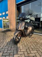 Vespa Sprint - 2021 - Marakesch bruin - Custom - 1e eig., Ophalen, Gebruikt, Overige modellen, Maximaal 45 km/u