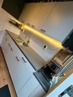 Zo goed als nieuwe keuken, Ophalen, Wit, Enkelwandige keuken, Zo goed als nieuw