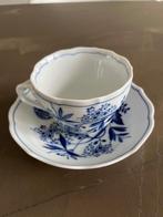 Hutschenreuther Kop met Schotel. Zwiebelmuster., Antiek en Kunst, Antiek | Servies los, Ophalen of Verzenden