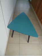 Vintage Bovenkamp Hilversum driehoek salontafel, Ophalen, Gebruikt, 100 tot 150 cm, 50 tot 100 cm