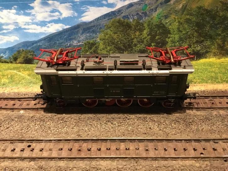 Roco wisselstroom BR 132, Hobby en Vrije tijd, Modeltreinen | H0, Nieuw, Locomotief, Wisselstroom, Roco, Ophalen of Verzenden