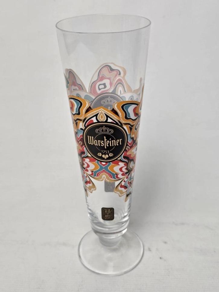 # Warsteiner Glazen Art Collection James Jean bierglas, Verzamelen, Glas en Borrelglaasjes, Zo goed als nieuw, Bierglas, Ophalen of Verzenden