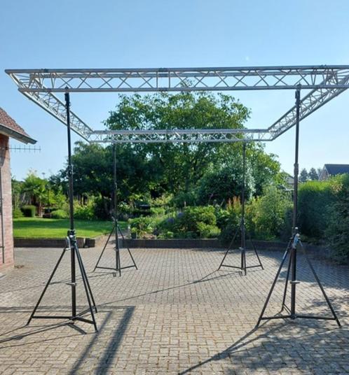 Truss 4,5 x 5m Carré opstelling, Muziek en Instrumenten, Licht en Laser, Zo goed als nieuw, Overige typen, Ophalen