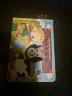 Clara & Bella peuterboekje, Ophalen of Verzenden, Zo goed als nieuw, 2 tot 3 jaar, Uitklap-, Voel- of Ontdekboek