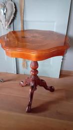 Mahonie-/ kersen houten bijzet tafel, Ophalen