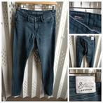 27-34 DENHAM SPRAY SUPER TIGHT FIT blauwe damesjeans stretch, Gedragen, Denham, Blauw, Ophalen of Verzenden