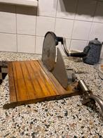 Oude vleeswaren snijmachine, Ophalen