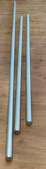 3x metalen trapleuning 2x 270cm, 1x 390 . 30 Euro voor alles, Doe-het-zelf en Verbouw, Ladders en Trappen, Ophalen, Gebruikt, 2 tot 4 meter