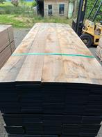Rustiek eiken planken te koop. 335 cm lang 24 cm en breder.