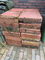 28 Gebruikte tegels voor zonneboiler stellage, Gebruikt, Ophalen of Verzenden, Minder dan 5 m², Beton