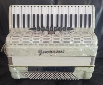 Guerrini 120 bas 4 korig beschikbaar voor biedingen