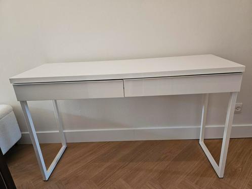 Besta Burs bureau / makeup tafel, Huis en Inrichting, Tafels | Sidetables, Gebruikt, 25 tot 50 cm, Rechthoekig, Ophalen