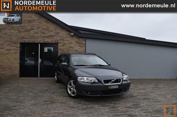 Volvo V70 2.5 R, Leder, Cruise, Trekhaak beschikbaar voor biedingen