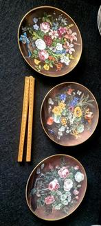Vintage decoratieve borden met bloemmotieven - Set van 3, Overige materialen, Gebruikt, Bruin, Ophalen of Verzenden