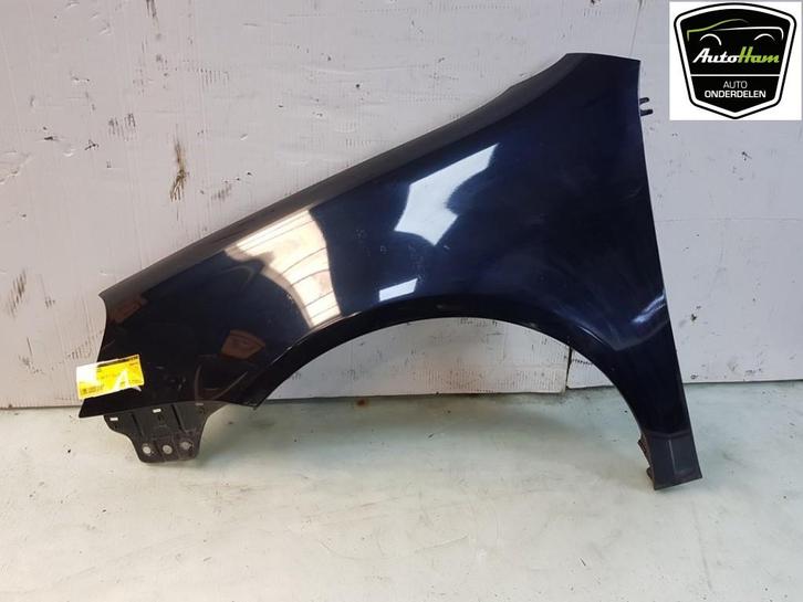 Spatbord Links Voor Volkswagen Golf V (1K1) 2006 1K6821021A, Auto-onderdelen, Carrosserie en Plaatwerk, Volkswagen, Gebruikt