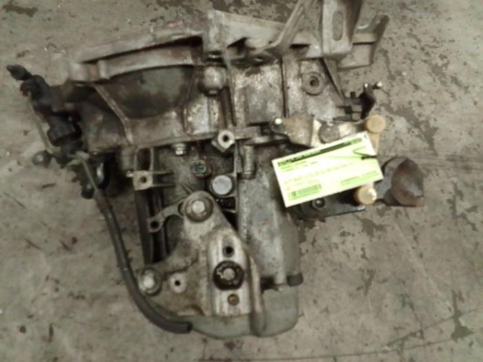 Versnellingsbak van een Citroen C2, Auto-onderdelen, Transmissie en Toebehoren, Citroën, Gebruikt, 3 maanden garantie