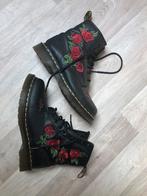 Dr martens Vonda roses maat 39 halfhoog model, Ophalen, Zo goed als nieuw, Zwart