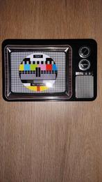 Blikje in de vorm van een oude tv met testbeeld, Verzamelen, Ophalen of Verzenden, Gebruikt, Overige