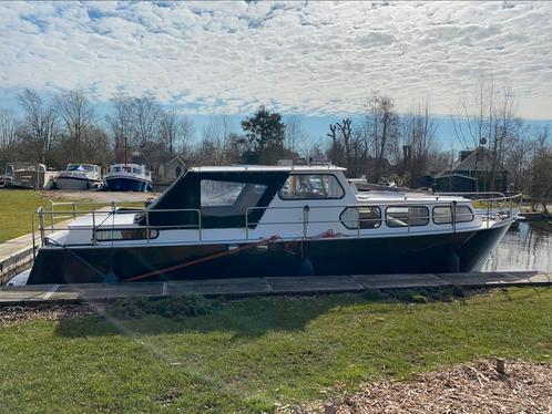 Vechtkruizer incl rubberboot!!!! €7500, Watersport en Boten, Motorboten en Motorjachten, Gebruikt, Staal, 9 tot 12 meter, Diesel